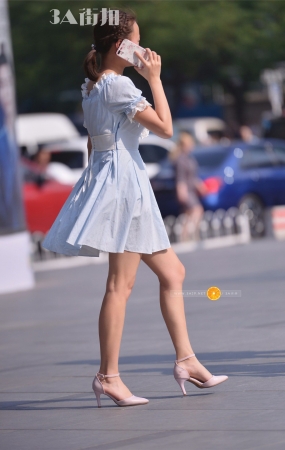 白裙子高跟鞋美女-12P
