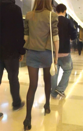 性感黑丝美腿的美女