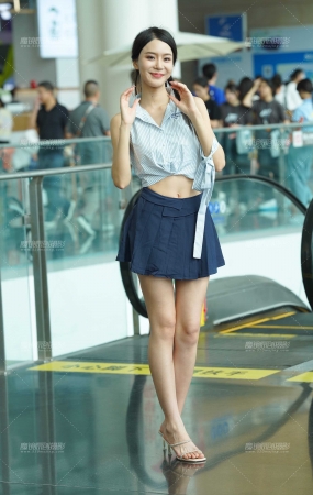 气质美腿小姐姐