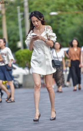 性感长腿白裙美女-15P