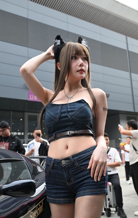 2531-19=95√性感黑丝小姐姐
