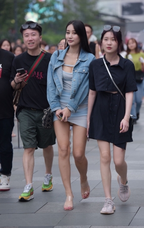 小裙子闺蜜
