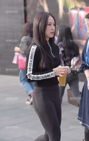 一起逛街