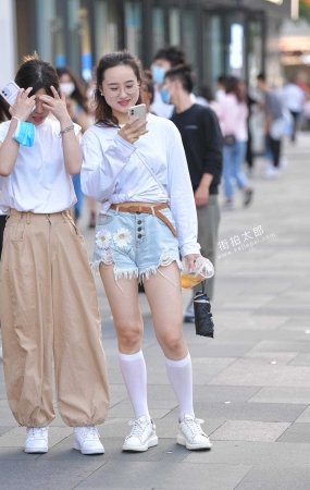 热裤半腿白袜 21-09-02-48P