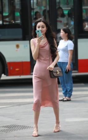 娴静如花 温柔似水 窈窕迷人