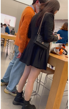 黑裙美女