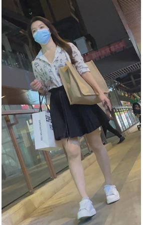 黑裙美女