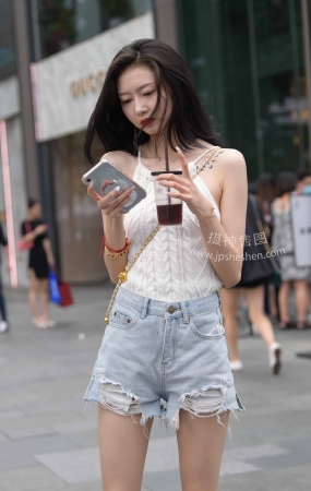 22711-19+119靓丽美腿女孩 15P