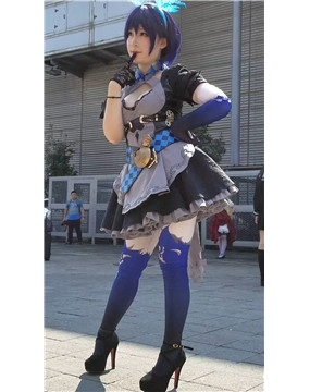 4k-极品丰满的cosplay二次元可爱小美女