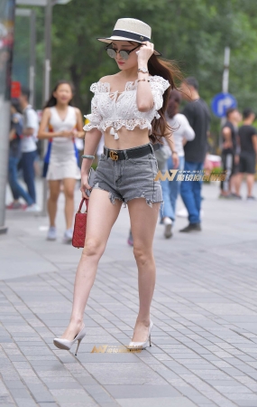 性感高跟时尚长腿美女