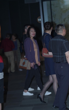 黑丝职业装
