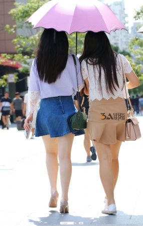 牛仔短裙 美腿 高跟-12P