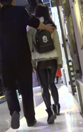 皮裤翘臀MM