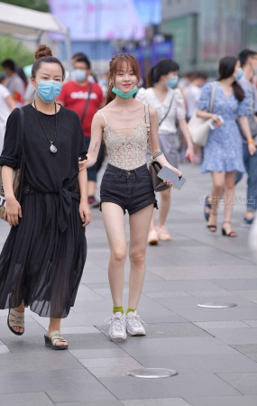 清秀女孩