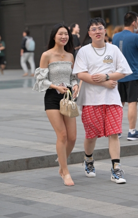 找一个美腿的做女盆友