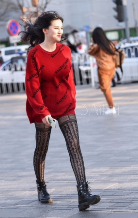 长腿黑丝网袜美女-11P