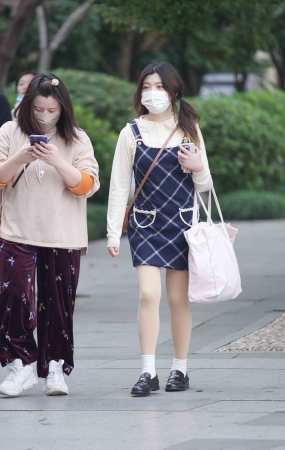【丝工坊】2024.12.31背带裙