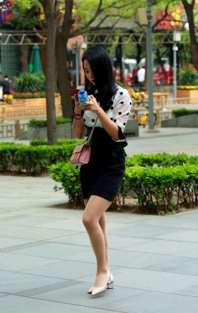 肉丝高跟短裙美女-14P