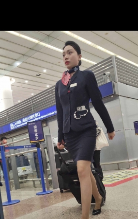 原创4K视频东航空姐制服端庄大气灰丝质感太顶了 3P