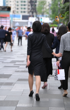 看看这是哪个行业的制服