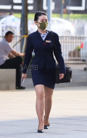 下班路上的制服小姐姐-10P