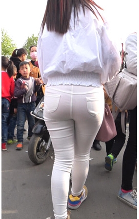 丰腴白裤