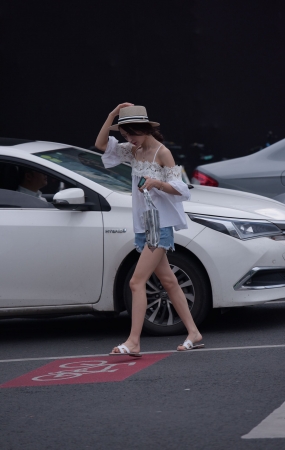 帽子美女