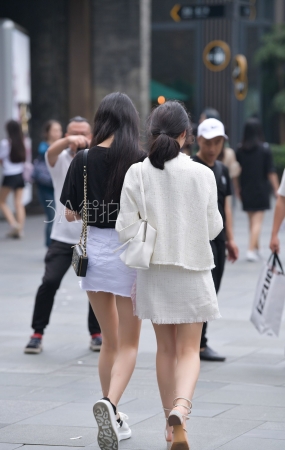 9517-5短裙，大长腿美女-14P
