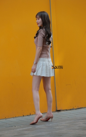 少女的时尚高跟鞋-12P