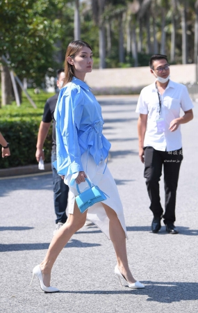 211025-18+61 4P