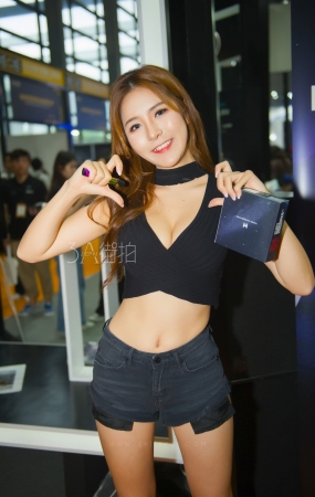 展会热裤高跟妹子-12P