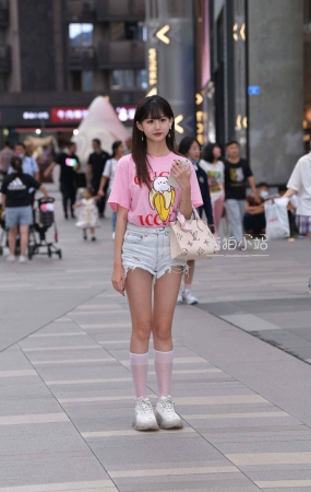 搭讪甜美系乖乖女