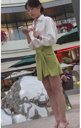 气质凉高美女