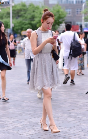性感长腿短裙美女-14P