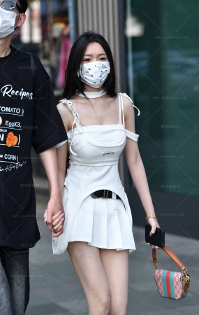 纯欲和甜妹的结合240314-10-57 14P