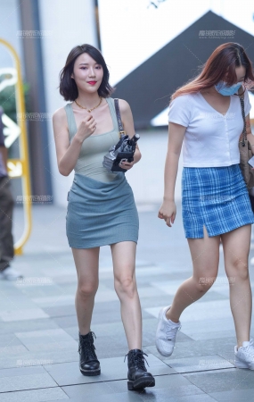 秀气女孩