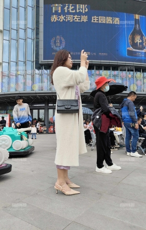 少妇高跟