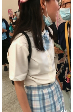 漂亮的妹子
