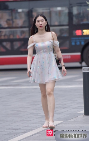肉嘟嘟的美女3A2744[377M]
