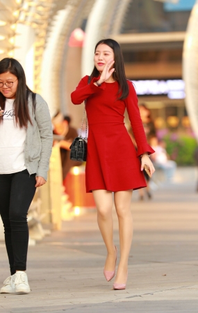 肉丝美腿高跟靓丽美女