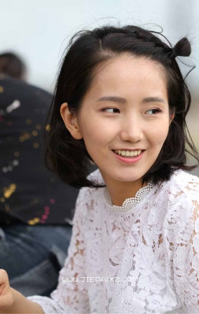 冰清玉洁的邻家小妹