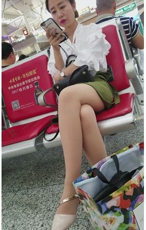 漂亮的肉丝美妇