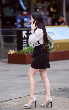 高跟美腿小姐姐-11P