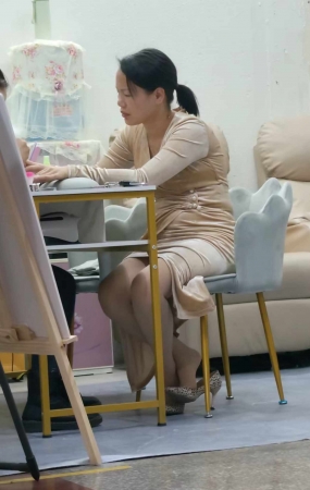 美甲店极品肉丝玩鞋