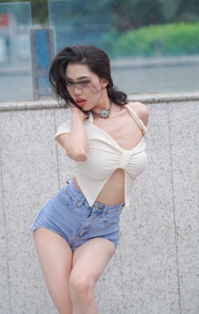 热舞女孩