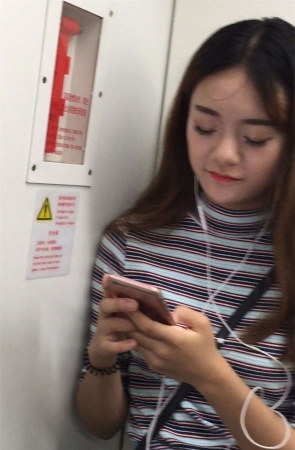 街拍高跟MM