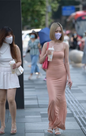 优雅修身长裙