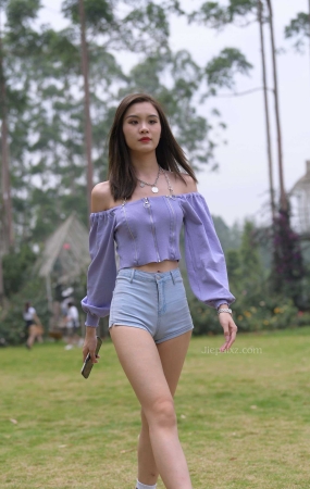 即使知道要见面~热牛蜜桃臀美女 【套图+视频】