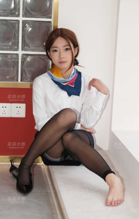 谁撕烂了她的黑丝106P视5min