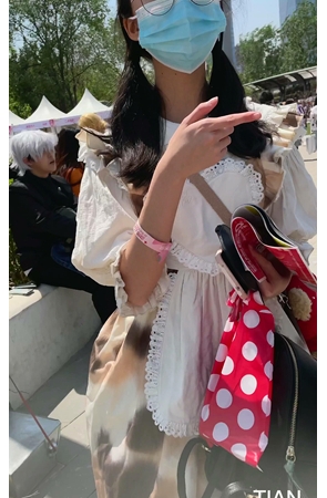 肉丝美女